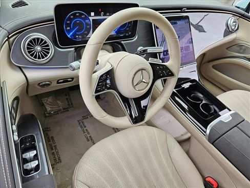 Used 2022 Mercedes-Benz EQS 450+ Sedan image 10