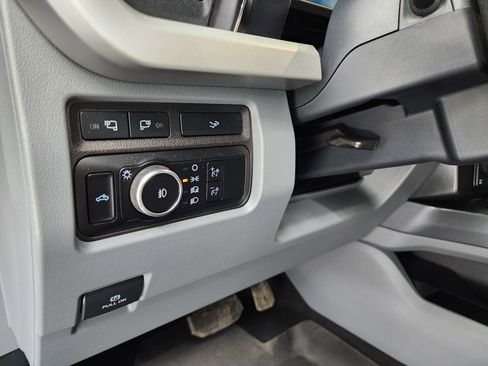 Used 2024 Ford F350 XLT w/ XLT Premium Package image 47