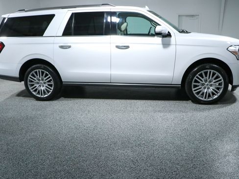 Used 2024 Ford Expedition Max Limited AWD/4WD image 6