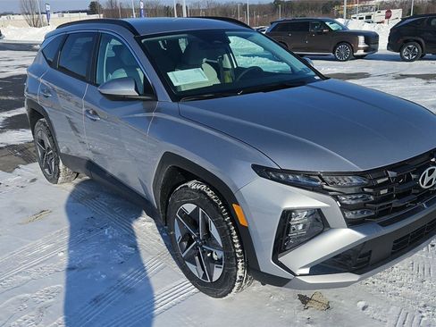 New 2026 Hyundai Tucson SEL image 1