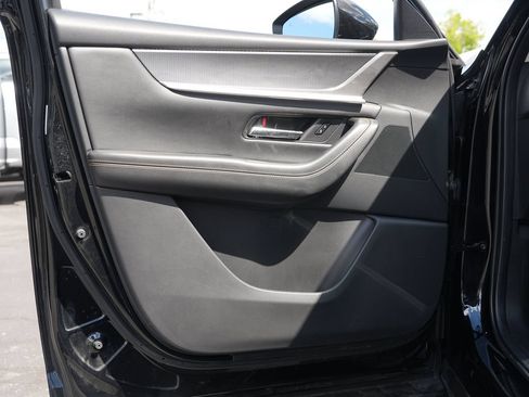 Used 2024 MAZDA CX-90 3.3 Turbo w/ Preferred Plus AWD/4WD image 14