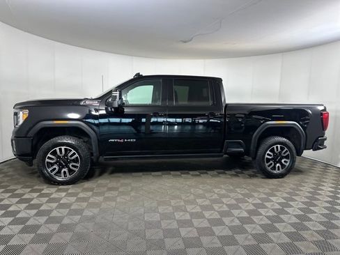 Used 2023 GMC Sierra 2500 AT4 w/ AT4 Preferred Package image 6