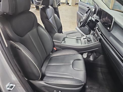 Certified 2025 Hyundai Palisade SEL AWD/4WD image 10