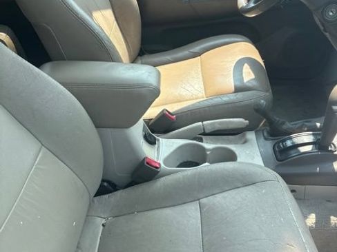 Used 2000 Mitsubishi Montero Sport XLS AWD/4WD image 11