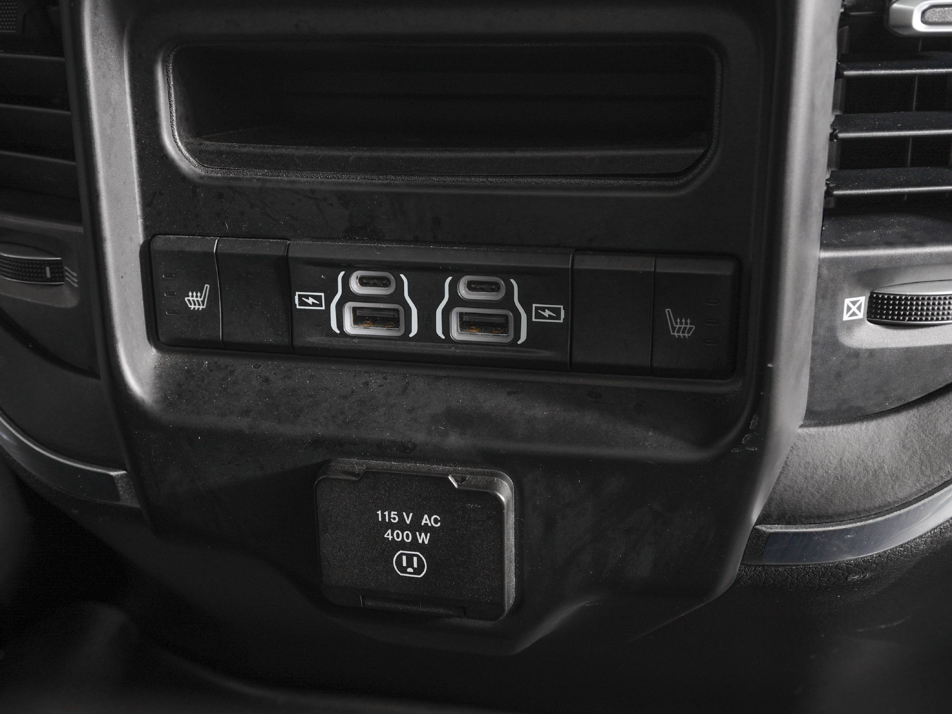 Used 2022 RAM 2500 Laramie AWD/4WD image 12
