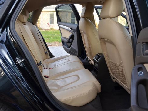 Used 2013 Audi A4 2.0T Premium image 10