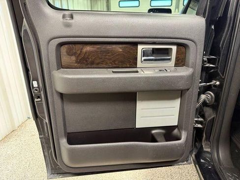Used 2013 Ford F150 Platinum image 16