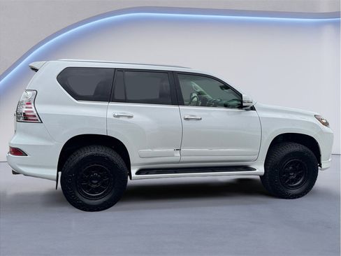 Used 2015 Lexus GX 460 w/ Premium Package AWD/4WD image 7