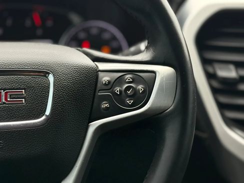 Used 2017 GMC Acadia SLT AWD/4WD image 36