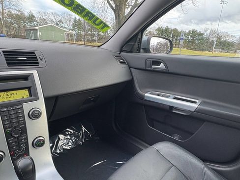 Used 2011 Volvo S40 T5 image 18