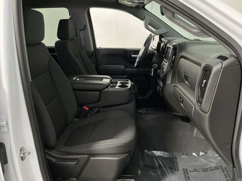 Used 2021 Chevrolet Silverado 1500 Custom w/ Safety Confidence Package image 33