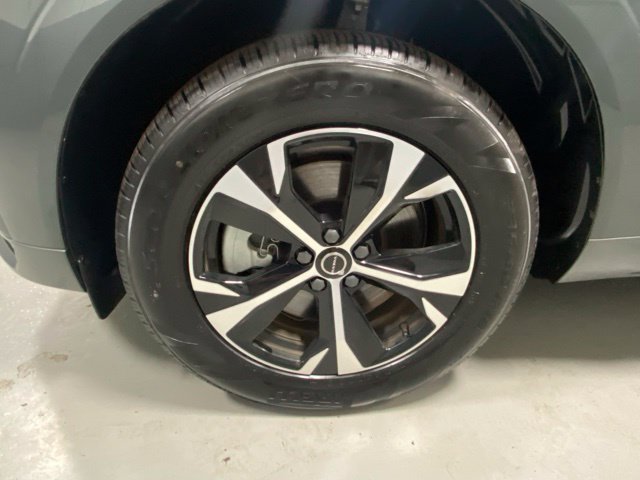 Used 2026 Volvo XC60 T8 Core AWD/4WD image 5