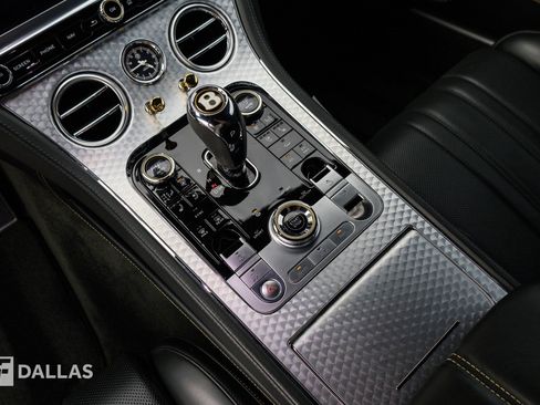 Used 2020 Bentley Continental GT AWD/4WD image 34