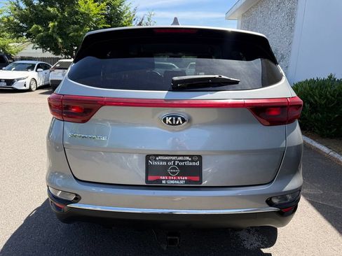 Used 2021 Kia Sportage LX AWD/4WD image 8