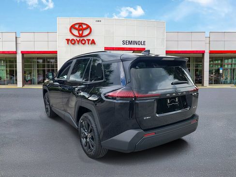 Used 2026 Toyota RAV4 XLE Premium FWD image 4