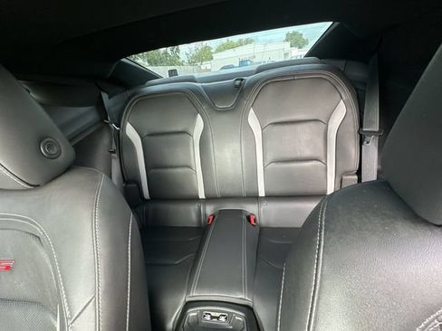 Used 2018 Chevrolet Camaro SS RWD image 21