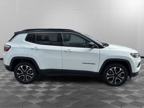 Used 2023 Jeep Compass Limited image 8