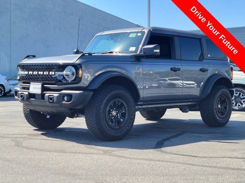 Used 2023 Ford Bronco Wildtrak AWD/4WD image 2