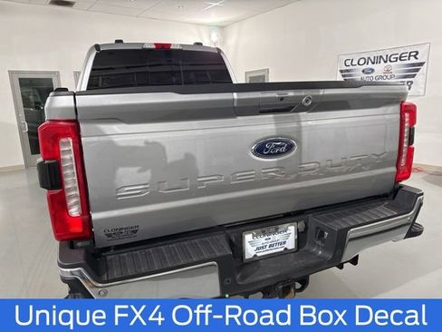 Used 2024 Ford F250 Lariat w/ FX4 Off-Road Package image 9