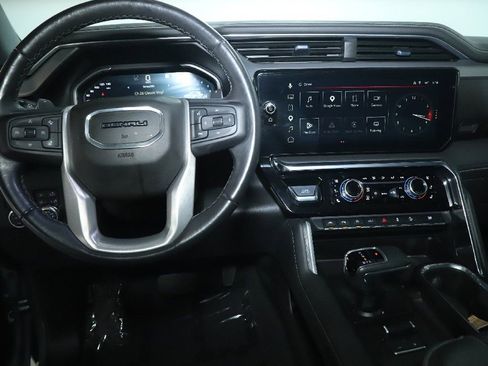 Used 2023 GMC Sierra 1500 Denali w/ Technology Package AWD/4WD image 28