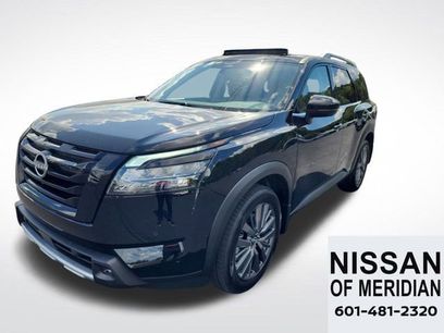 New 2025 Nissan Pathfinder SL