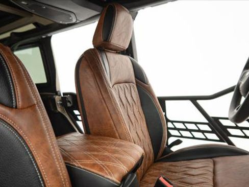 Used 2025 Jeep Wrangler Unlimited Sport image 50