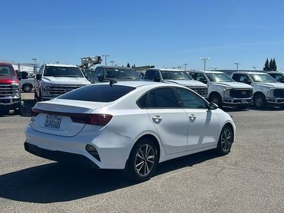 Used 2024 Kia Forte LXS