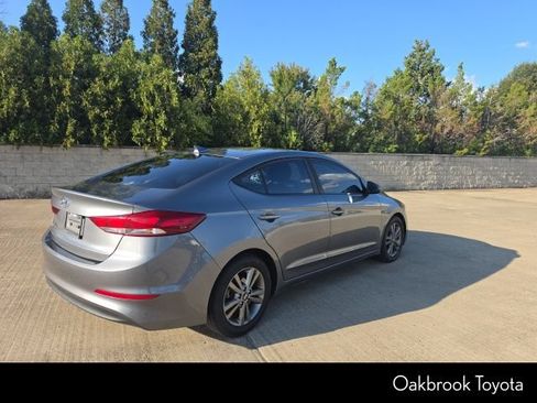 Used 2018 Hyundai Elantra SEL FWD image 5