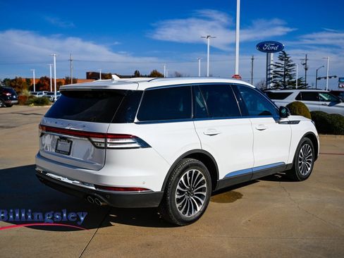 Used 2023 Lincoln Aviator Reserve image 7