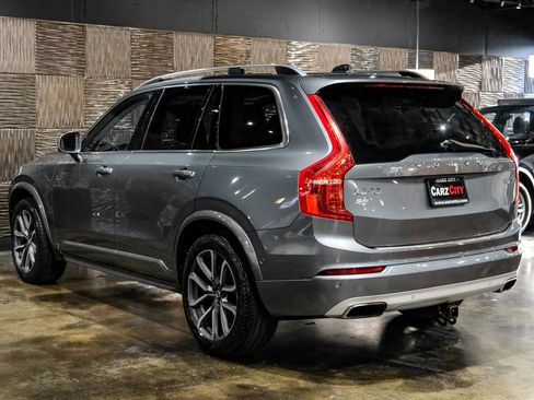 Used 2017 Volvo XC90 T6 Momentum w/ Convenience Package AWD/4WD image 11