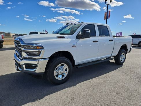 New 2026 RAM 2500 Tradesman image 2