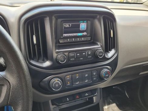 Used 2015 Chevrolet Colorado W/T RWD image 25