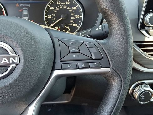 New 2026 Nissan Altima 2.5 SV AWD/4WD image 19