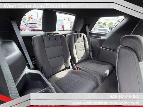 Used 2015 Ford Explorer XLT AWD/4WD image 14