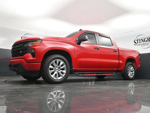 Used 2023 Chevrolet Silverado 1500 Custom RWD image 28
