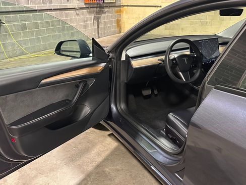 Used 2019 Tesla Model 3 Long Range image 22