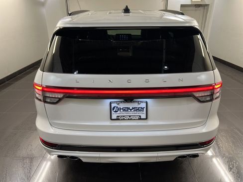 New 2026 Lincoln Aviator Reserve AWD/4WD image 5