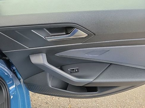 New 2025 Volkswagen Jetta SE image 43