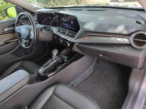 Used 2024 Chevrolet Trax ACTIV FWD image 26