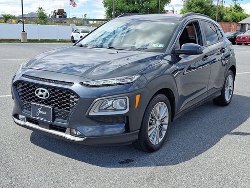 Used 2018 Hyundai Kona SEL w/ SEL Tech Package 02 AWD/4WD image 3