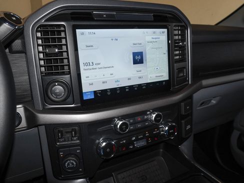 New 2025 Ford F150 XLT w/ Equipment Group 303A High image 30