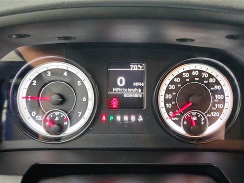 Used 2015 RAM 1500 Express AWD/4WD image 25