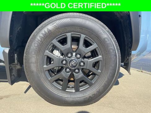 Certified 2025 Toyota 4Runner SR5 AWD/4WD image 41
