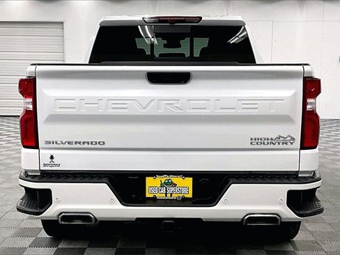 Used 2022 Chevrolet Silverado 1500 High Country w/ High Country Premium Package image 4