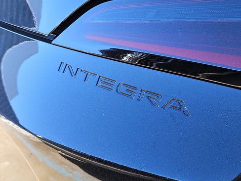 Used 2024 Acura Integra A-Spec image 9