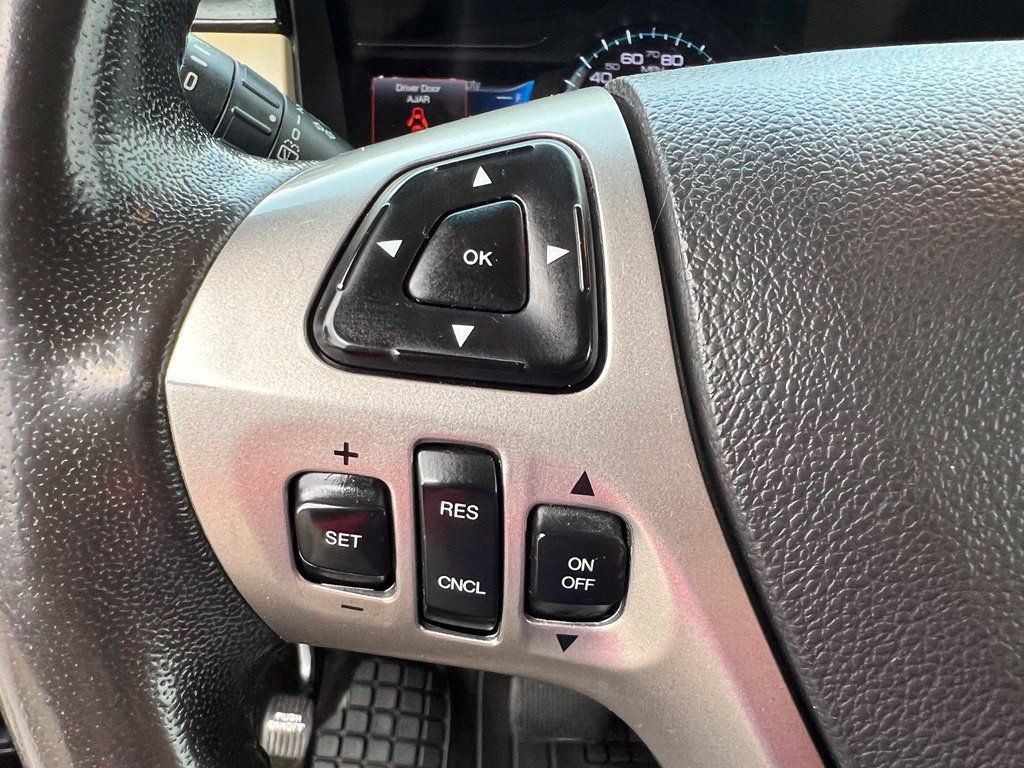 Used 2017 Ford Flex SEL w/ Equipment Group 202A AWD/4WD image 35