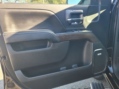 Used 2017 GMC Sierra 1500 Denali image 16