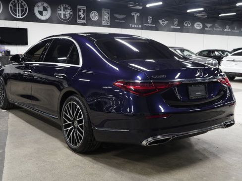 Used 2023 Mercedes-Benz S 580 4MATIC Sedan image 3