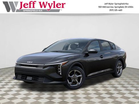 New 2026 Kia K4 LXS image 1