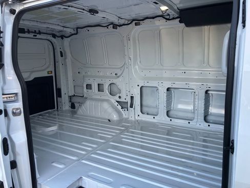New 2026 Ford Transit 250 Low Roof image 28